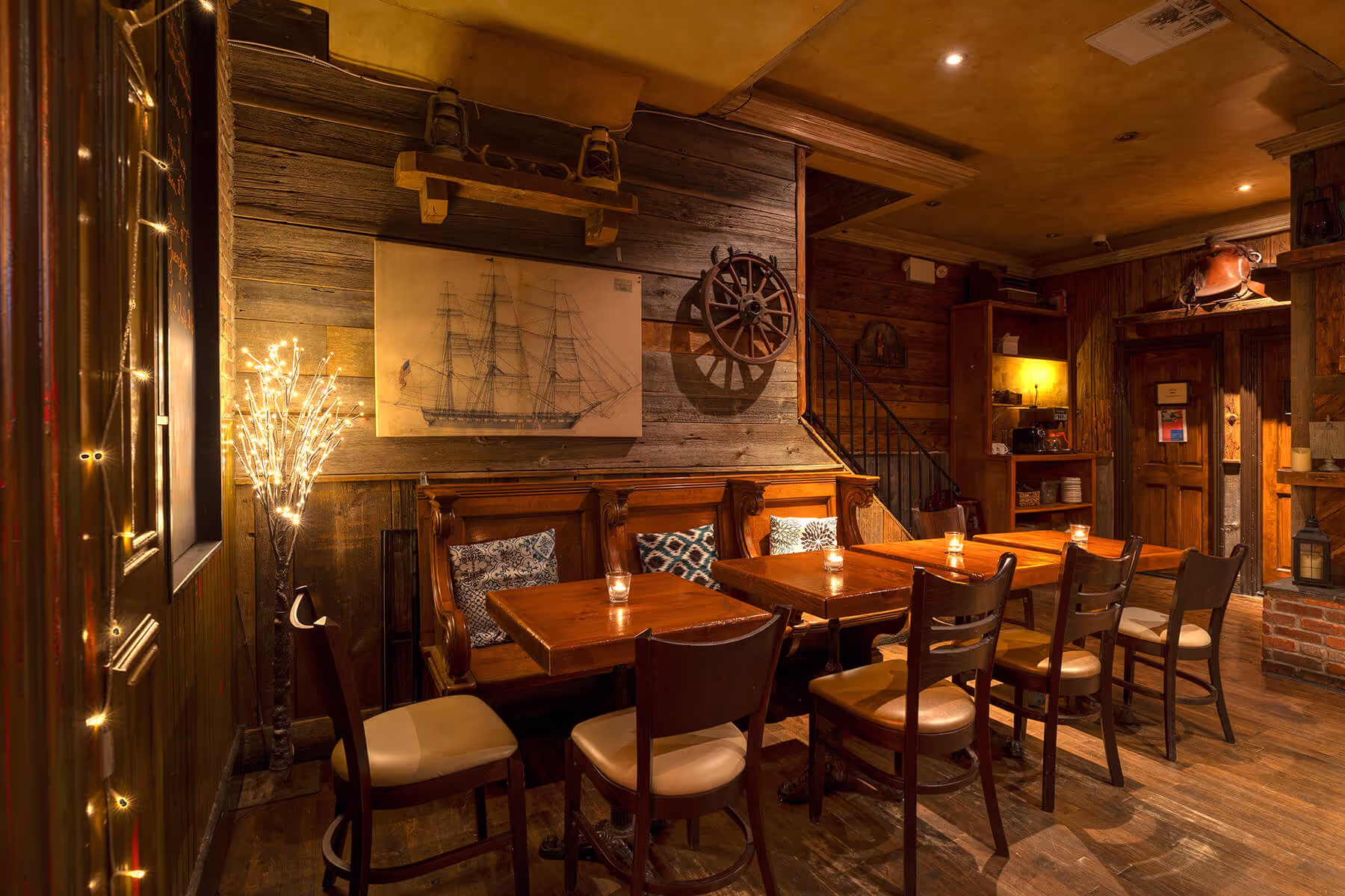 2nd floor dining room